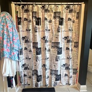 Black and white city scene shower curtain